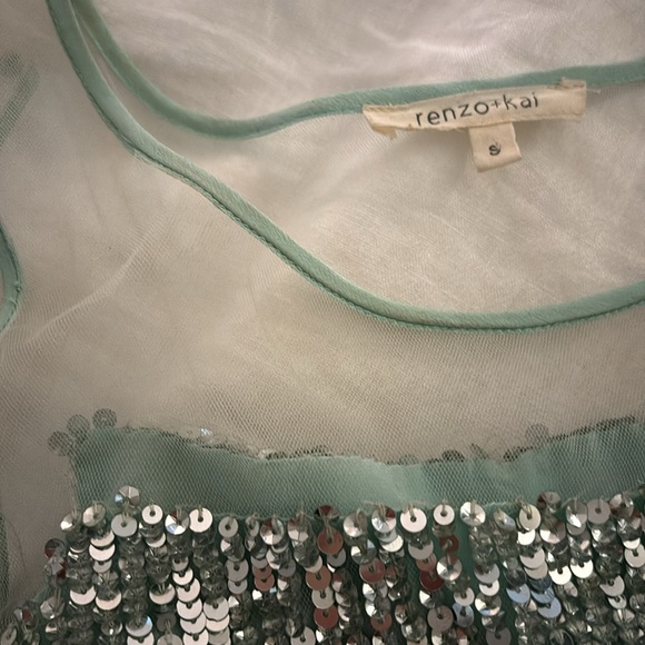 Reno £ Kai sequin top - Picture 7 of 8